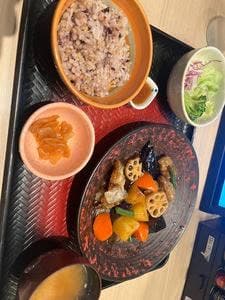 大戸屋ごはん処 調布南口店