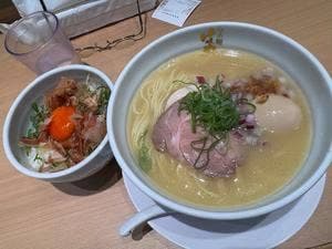 らぁ麺はやし田 品川港南口店