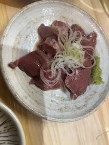 名代もつ焼き 寅一