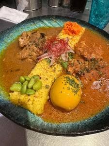 スパイスカレーハウス半月 2号店