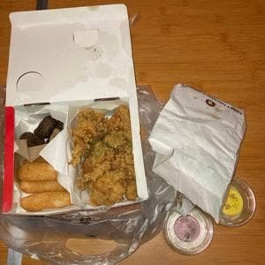 クリスピーチキンアンドトマト 西大島店