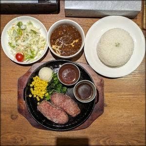 STEAK HOUSE 魔法のらんぷ 菊水店