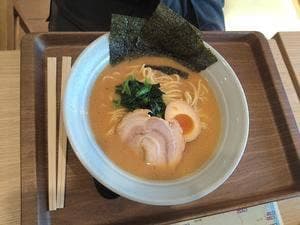 麺屋 さがみや 厚木PA内回り