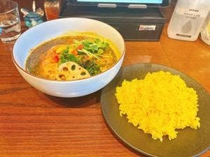 薬膳スープカレー・シャナイア