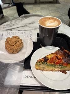 DEAN & DELUCA 新宿