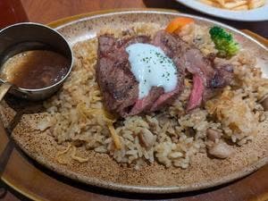 ロイヤルホスト 八丁堀店