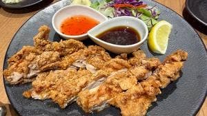 個室×地鶏×海鮮 居酒屋とりせん 四ツ谷店