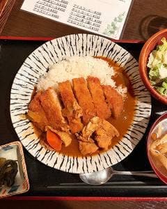 おばんざいと串揚げの店 たくみ