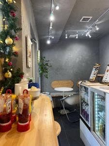 A DECOR LIFE cafe