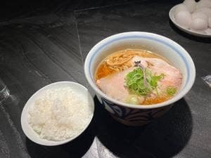 駄目な隣人 神戸元町店