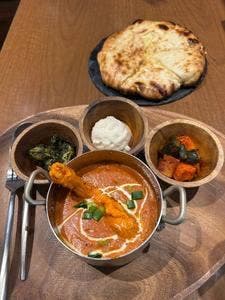スパイス研究所 Bistro MAD CHEFs 池袋西口店