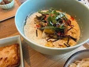 台湾薬膳 而且