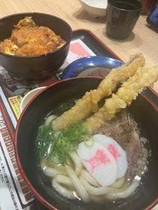 資さんうどん堺浜寺店