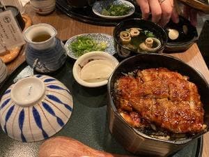 ひつまぶし 稲生 エスカ店