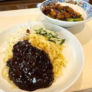 台湾料理 師記