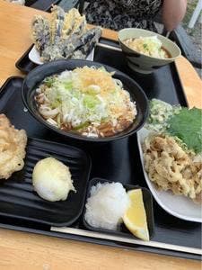 ​当別​う​ど​ん かばと製麺所