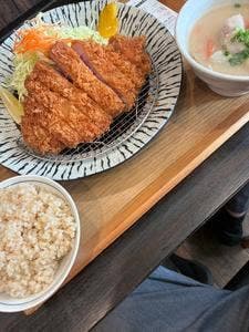とん汁の店 まるやま食堂
