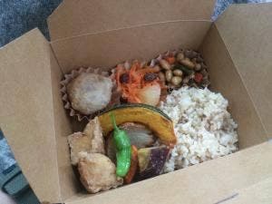 デリアンドモアハンド