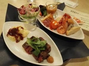 ロイヤルホスト 平岸店