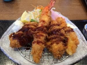 とんかつ 花水木