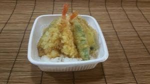 からあげ専門店 あげまる