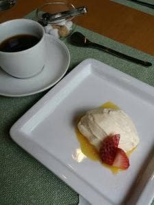 カフェ・ラ・クール