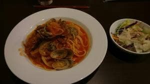 カフェアンドダイニングバー リベルタ