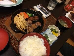 割烹食堂 中越