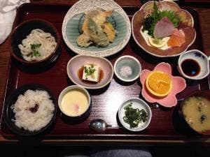 味のさんぐん