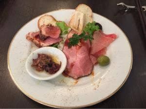 カフェレストラン耕地中