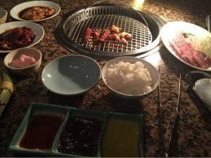 焼肉中華はるさー