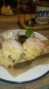 アカツキ カフェ&サムシング