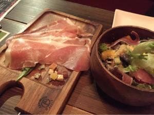 個室スペインバル 雅伊屋