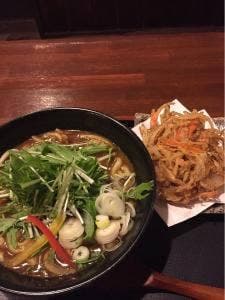 信濃川 今山うどん