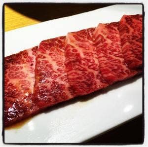 七輪焼肉 游來