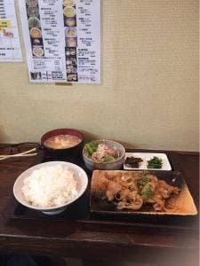 どんぶり おの亭