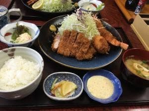 とんかつとんこ