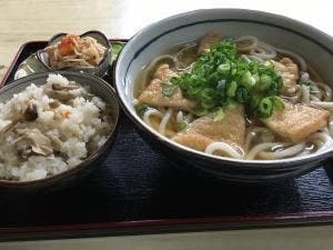 勢野うどん