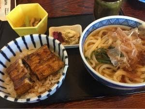 シャンデリア・レストラン