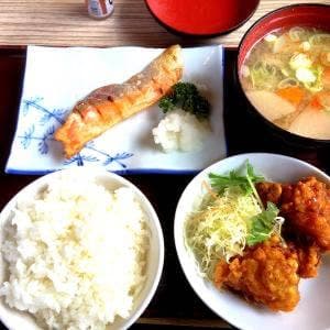 定食屋ジンベイ 厚別店