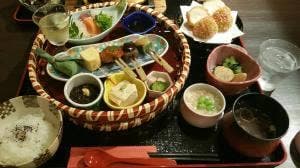和ビストロ 花のいろ