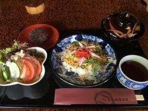 豪商稲葉本家