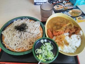 ゆで太郎 もつ次郎 行徳駅前店