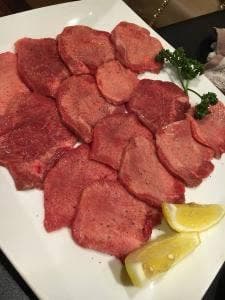 肉匠 紋次郎 東三国店