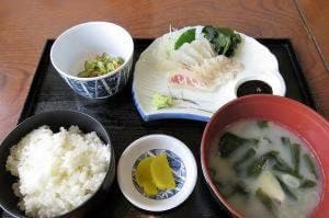 うろこ亭