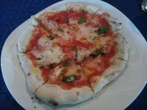 レストラン ネスト