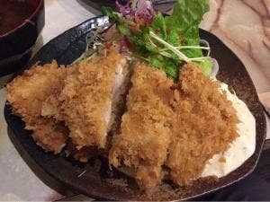 グロリア 東照ビル店