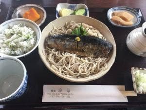 蕎麦 瑠草