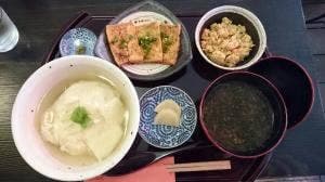 まめく