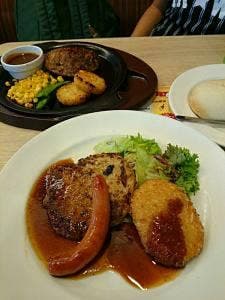 ガスト 松戸古ケ崎店